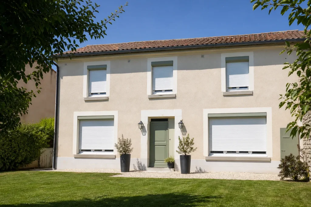 Motorisation des volets roulants d'une maison